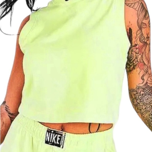 Nike women Sportswear Washed Retro muscle tee Tank Top Cropped plus size 1X NWT - Picture 8 of 9